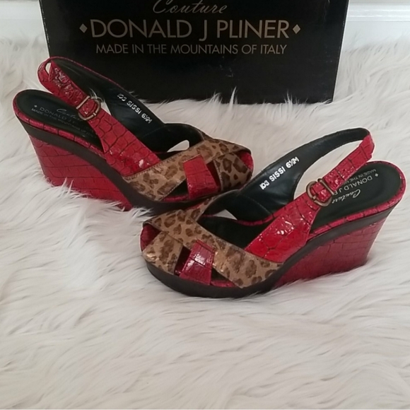 Donald J. Pliner Wedges - Picture 4 of 8